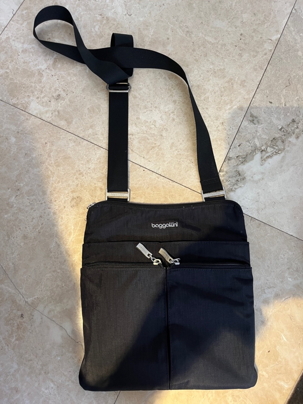 Baggallini Black Crossbody Organizer Bag